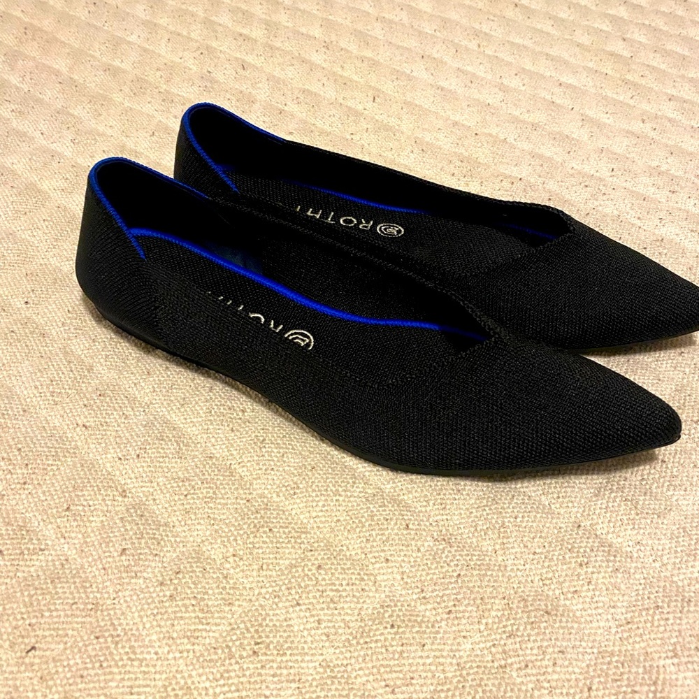 Rothys Classic Pointed Toe Flats - Size 12 but fit like 11 because of pointy toe